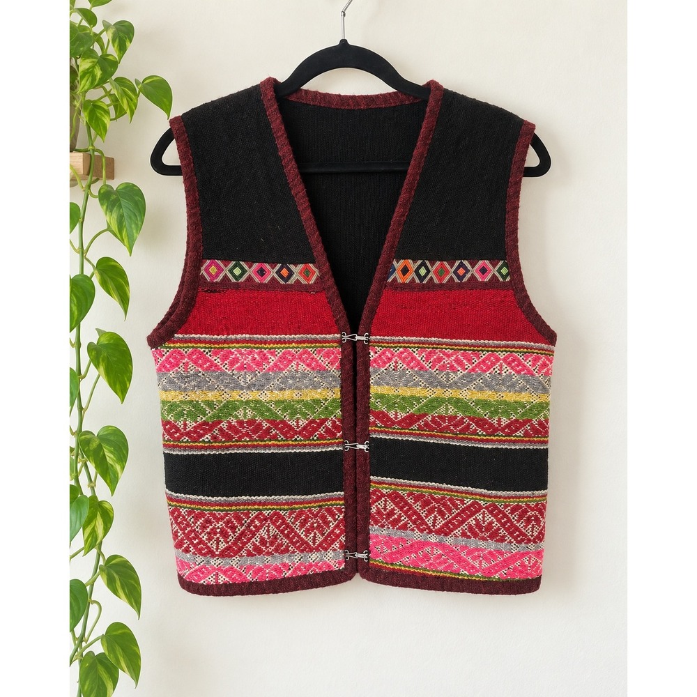 Vintage Handwoven Andean Geometric Pattern Vest Boho Folk Artisanal Festival